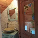 Prázdninový dům Jolie Maison En Pierres Avec Son Jardin Bucolique Hardanges