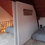 Prázdninový dům Jolie Maison En Pierres Avec Son Jardin Bucolique